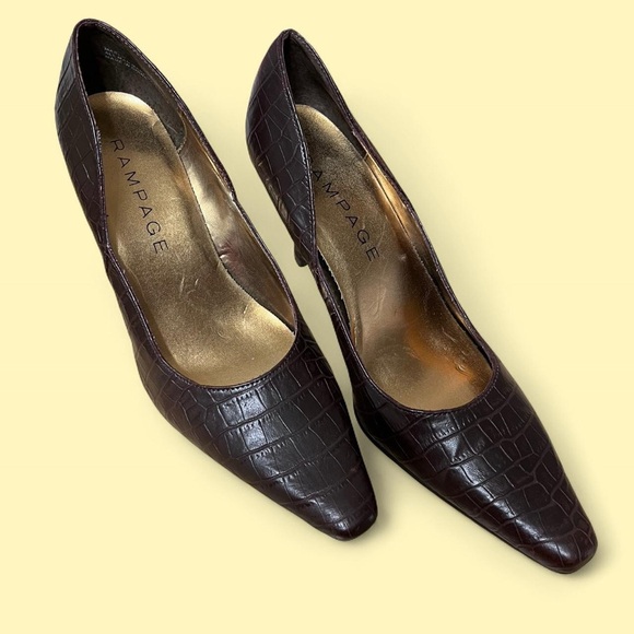 Rampage Dark Brown Crocodile Pattern Heels - Picture 1 of 6